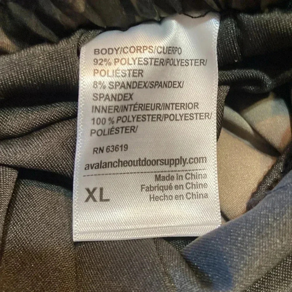 Avalanche women’s shorts - Picture 6 of 6